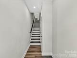 324 Yorkshire Drive - Photo 4