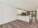 324 Yorkshire Drive - Photo 5