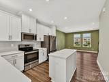 324 Yorkshire Drive - Photo 9