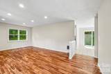 19 Jupiter Heights - Photo 9