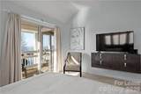 18015 Kings Point Drive - Photo 17