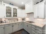 5600 Crown Hill Drive - Photo 15