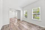 1748 Chinchester Lane - Photo 2
