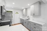 3019 Columbus Circle - Photo 16