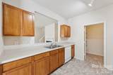 8605 Redding Glen Avenue - Photo 8