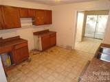 2131 Somerset Drive - Photo 17
