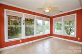 2542 Mountain Laurel Avenue - Photo 9