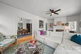 610 Hawthorne Lane - Photo 4