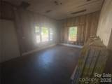 543 Salisbury Street - Photo 4