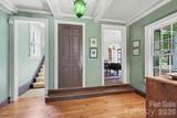 1401 Queens Road - Photo 18