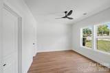 1709 College Plaza Boulevard - Photo 17