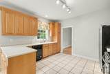 122 Hazeltine Court - Photo 11
