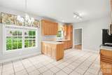 122 Hazeltine Court - Photo 13