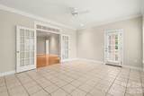 122 Hazeltine Court - Photo 15