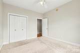 122 Hazeltine Court - Photo 21