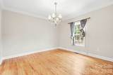 122 Hazeltine Court - Photo 8
