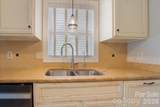 2827 Pinewood Road - Photo 33