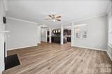 2166 Bluebell Way - Photo 18