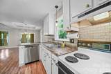 821 Deer Path Place - Photo 14