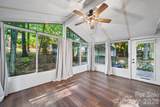 821 Deer Path Place - Photo 17