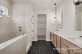 20397 Queens Street - Photo 13