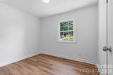 823 Farmcrest Drive - Photo 18