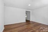 823 Farmcrest Drive - Photo 8