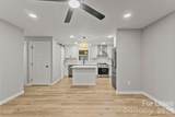 562 Barrington Place - Photo 10