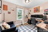 208 Barron Park - Photo 24