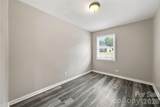 305 Scoggins Street - Photo 18