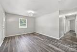 305 Scoggins Street - Photo 3