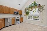 9020 Roseton Lane - Photo 9