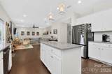 2819 Dominion Court - Photo 16