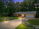 305 Heritage Circle - Photo 1