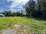 121 Dennis Avenue - Photo 5