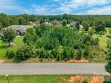618 Carollbrook Drive - Photo 3