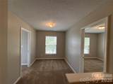 1032 Meadowbrook Lane - Photo 17