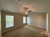 1032 Meadowbrook Lane - Photo 9