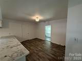 213 Jewel Street - Photo 12