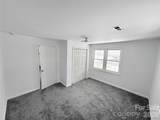 213 Jewel Street - Photo 15