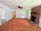 213 Jewel Street - Photo 5
