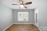 815 Lakeside Circle - Photo 15