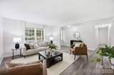 815 Lakeside Circle - Photo 5