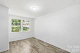 1901 Linwood Road - Photo 9