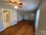 2845 Southwest Boulevard - Photo 3