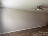 900 Junius Street - Photo 14