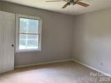 900 Junius Street - Photo 17