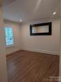 923 Henley Place - Photo 11