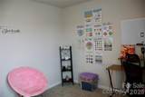 1013 Harry Court - Photo 25