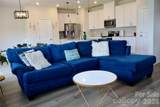 1013 Harry Court - Photo 4